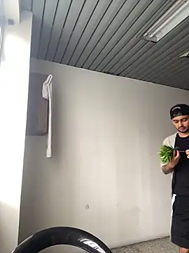 Snapshot of cristopher_wallacee chatting on October 2025 07:46:02 PM cristopher wallacee online show from October 2025 07:46:02 PM