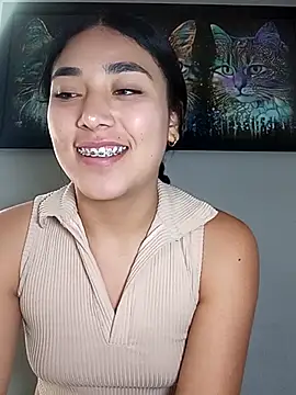 AmberGold- online show from September 2025 09:53:01 PM