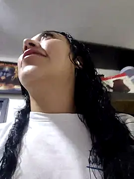 AmberGold- online show from December 2025 08:23:01 AM