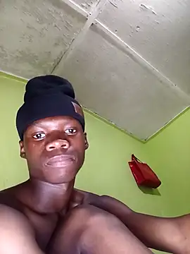 Snapshot of phumlanisanka chatting on October 2025 08:38:01 PM phumlanisanka online show from October 2025 08:38:01 PM