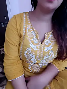 Snapshot of Dimple_sexxy chatting on April 2026 06:24:01 AM Dimple sexxy online show from April 2026 06:24:01 AM