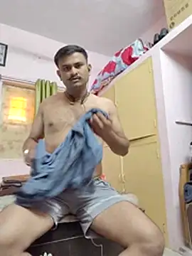 Frvgggghh online show from November 2025 09:12:02 AM