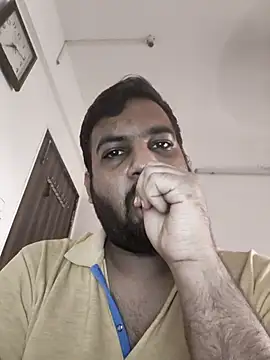 vinay smalldick online show from November 2025 01:38:01 AM