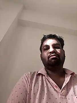 vinay smalldick online show from June 2026 02:02:02 AM