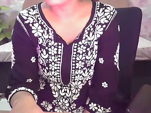 shaalu sharma online show from October 2025 06:11:02 AM