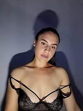 Snapshot of SweetViky chatting on October 2025 05:23:02 PM SweetViky online show from October 2025 05:23:02 PM