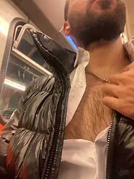 Snapshot of speddy34 chatting on October 2025 08:53:02 PM speddy34 online show from October 2025 08:53:02 PM