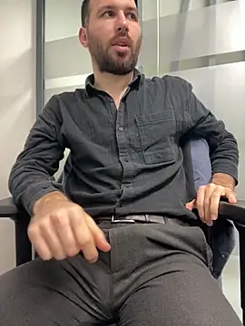 speddy34 online show from December 2025 07:15:02 AM