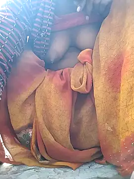 Hita Grewal online show from November 2025 03:06:01 AM