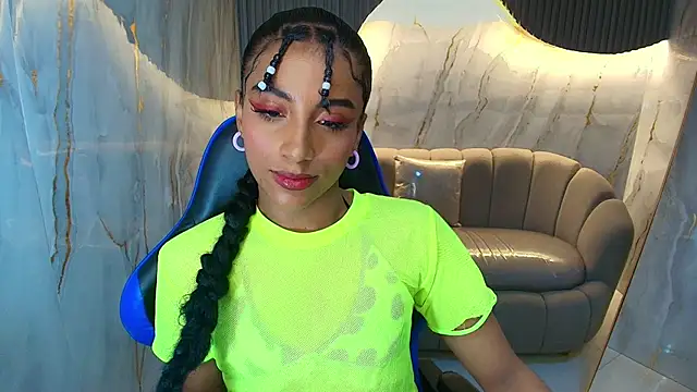 katty berry r online show from October 2025 07:42:02 PM