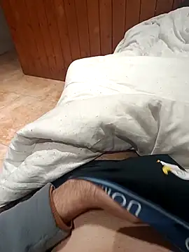 Snapshot of Angelmilf69 chatting on December 2025 04:11:01 PM Angelmilf69 online show from December 2025 04:11:01 PM