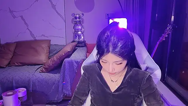 Snapshot of Lixinel-520 chatting on December 2025 12:36:02 PM Lixinel-520 online show from December 2025 12:36:02 PM