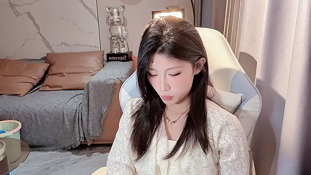 Snapshot of Lixinel-520 chatting on March 2026 03:29:02 AM Lixinel-520 online show from March 2026 03:29:02 AM