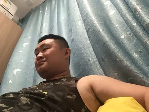 Snapshot of tpl131452 chatting on April 2026 01:13:02 PM tpl131452 online show from April 2026 01:13:02 PM