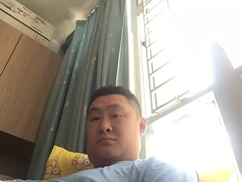 Snapshot of tpl131452 chatting on April 2026 05:54:02 AM tpl131452 online show from April 2026 05:54:02 AM