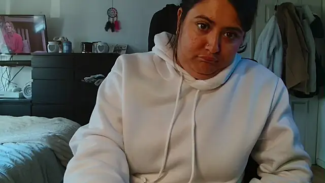 Snapshot of Prill940 chatting on September 2025 02:00:02 PM Prill940 online show from September 2025 02:00:02 PM