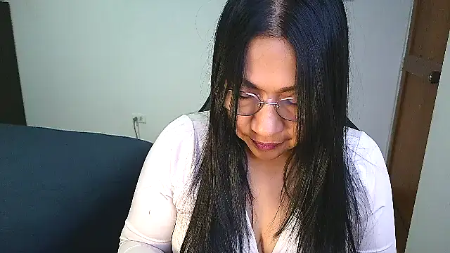 LissafeetHott online show from July 2026 10:57:02 PM