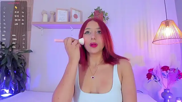 Cristalfoxy  online show from November 2025 07:26:02 PM