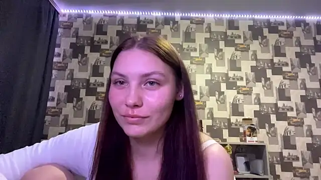 SwiiSweet online show from September 2025 04:18:01 PM