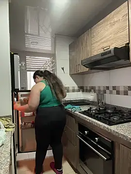 PortuPAWG online show from April 2026 10:01:02 PM