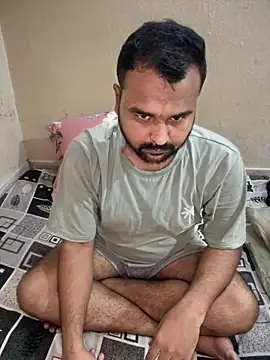 hahaha1319 online show from October 2025 05:19:02 PM