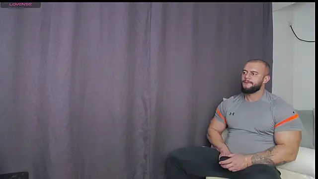 RickyMiami1 online show from November 2025 06:02:01 PM