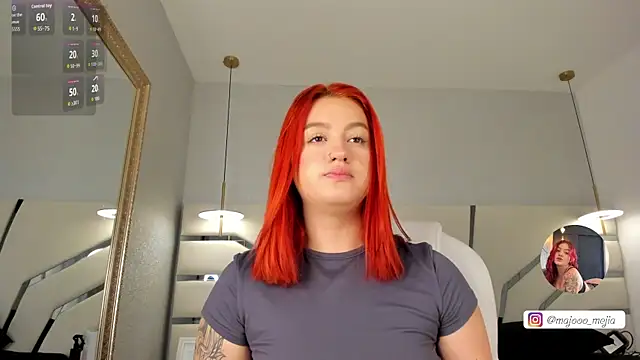 Julieth Rojas online show from September 2025 04:23:02 AM