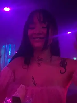 Snapshot of saraycat_ chatting on October 2025 04:07:02 AM saraycat  online show from October 2025 04:07:02 AM