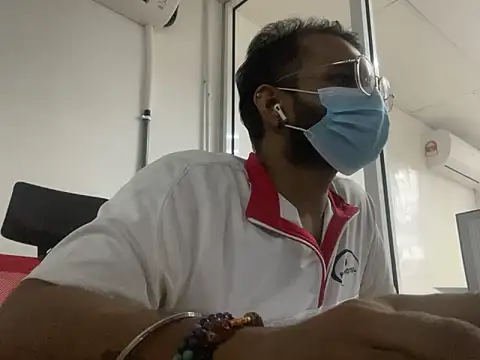 Snapshot of sugendolly chatting on October 2025 09:52:02 AM sugendolly online show from October 2025 09:52:02 AM