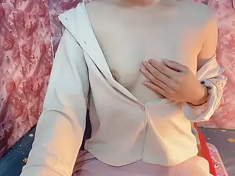 Snapshot of Miumiu028 chatting on March 2026 02:12:02 PM Miumiu028 online show from March 2026 02:12:02 PM