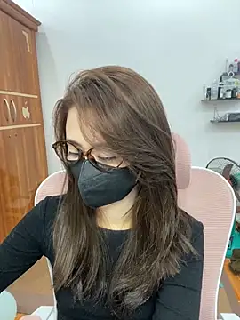 Mochi21 online show from November 2025 05:11:01 AM