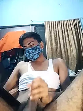 YourTarzan online show from September 2025 10:20:02 PM