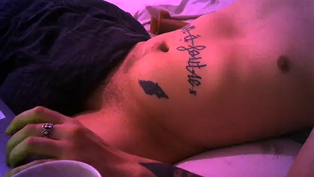 Snapshot of Forthepleasur_ chatting on April 2026 03:20:01 PM Forthepleasur online show from April 2026 03:20:01 PM