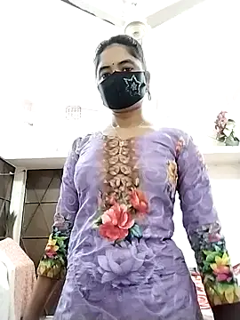 Puja-Rane online show from December 2025 04:29:02 AM