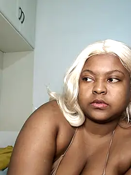 Snapshot of StellaWella chatting on October 2025 04:51:02 AM StellaWella online show from October 2025 04:51:02 AM