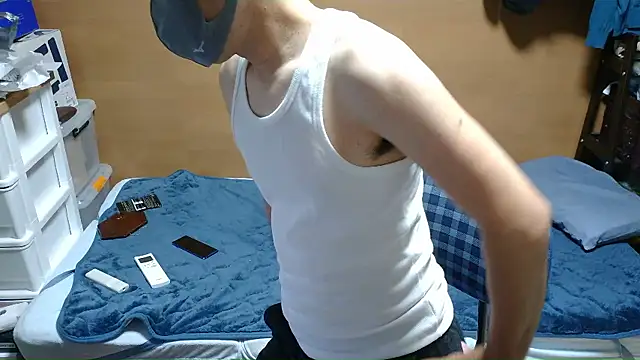 erosuke9 online show from December 2025 09:00:01 PM