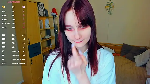 Snapshot of KatyKufel chatting on March 2026 07:28:02 PM KatyKufel online show from March 2026 07:28:02 PM