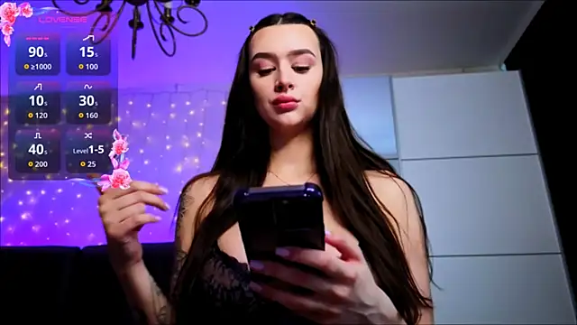 Veronica Larsson online show from April 2026 11:08:01 AM