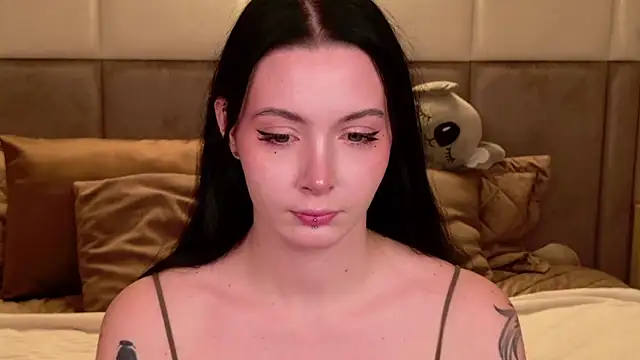 Goldy Stark online show from September 2025 08:46:01 PM