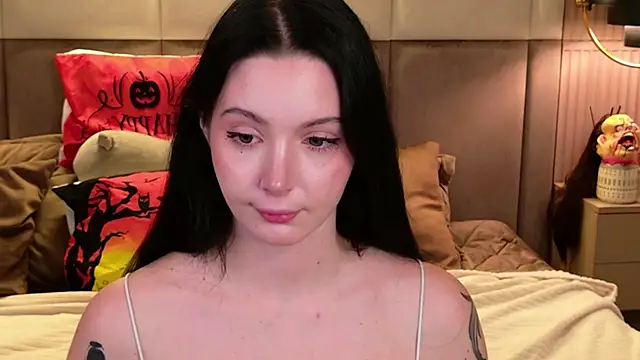 Goldy Stark online show from October 2025 11:49:02 PM