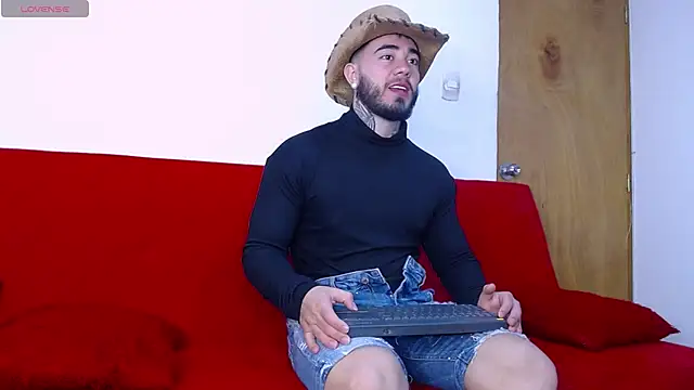 tommyblessd1 online show from September 2025 06:23:02 AM