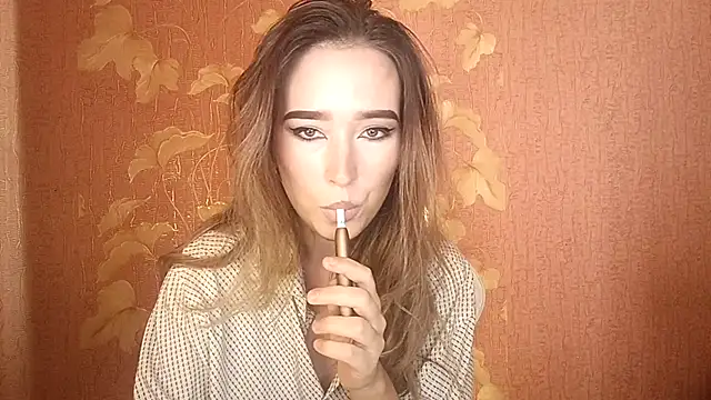 Awora Wolf online show from September 2025 01:35:01 PM