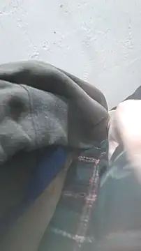 Hurri21 online show from November 2025 01:49:02 AM