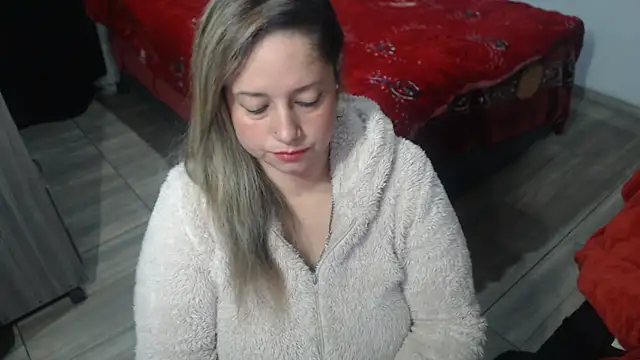 Brenda bigtitis online show from April 2026 10:12:01 PM