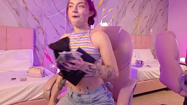 Snapshot of Red_kytty6 chatting on March 2026 03:56:02 AM Red kytty6 online show from March 2026 03:56:02 AM