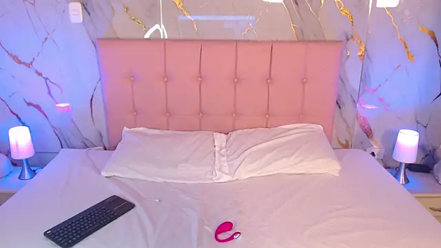 Snapshot of Red_kytty6 chatting on April 2026 05:45:02 AM Red kytty6 online show from April 2026 05:45:02 AM