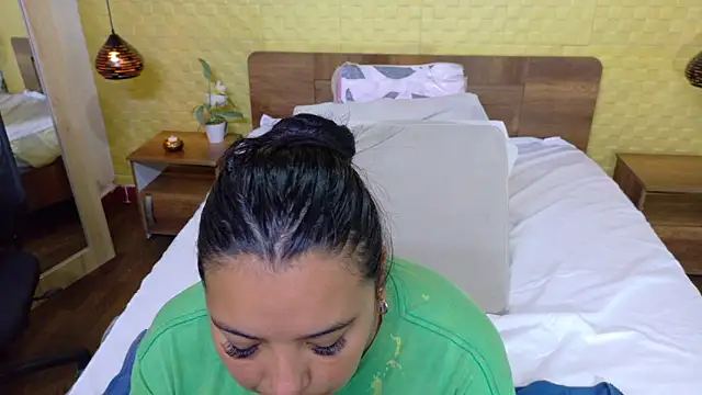 fat naughtyass online show from March 2026 01:28:01 PM