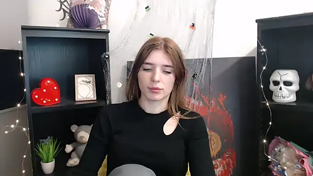 JuiceLips   online show from November 2025 01:55:01 PM