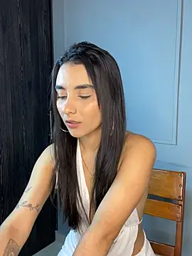 Zafira Montiel online show from February 2026 08:45:01 PM