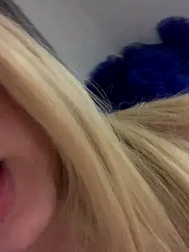 loiragoxtosinnha online show from October 2025 11:57:01 PM